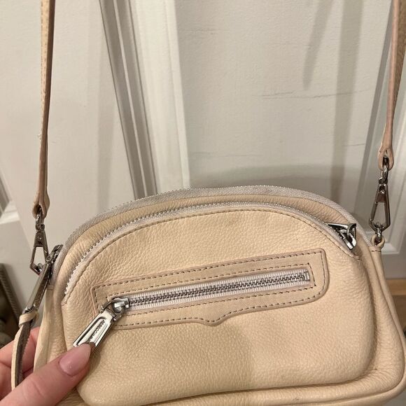 Rebecca minkoff beige crossbody purse silver hardware - Picture 2 of 6